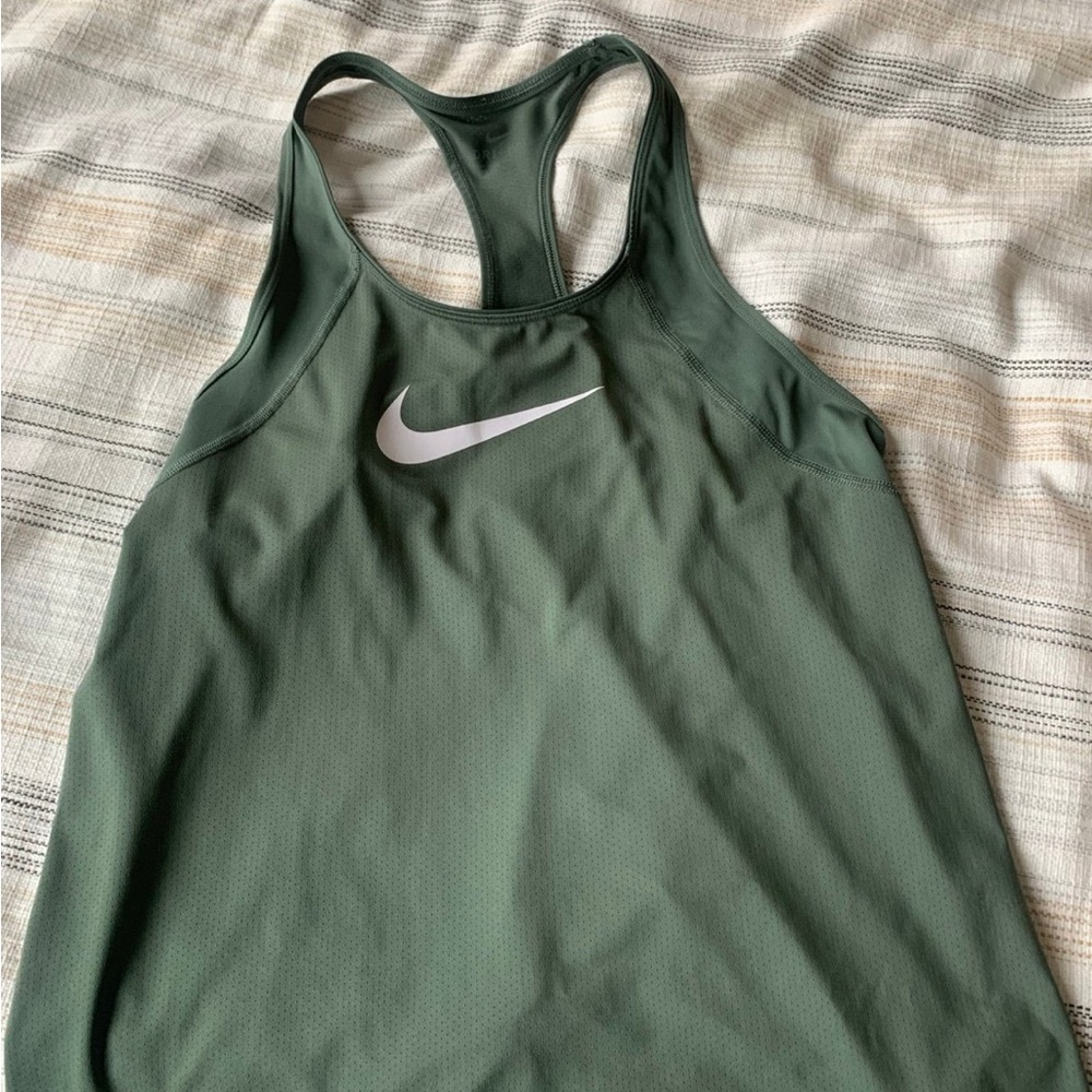 Nike Women's Green Tank Top